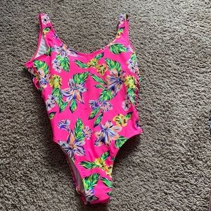 Swimming suit